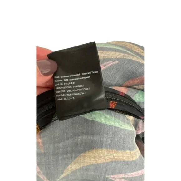 NWT FARM Rio Shinny Zebra Pants Women's L Multicolor Lightweight Viscose Casual - Picture 12 of 15